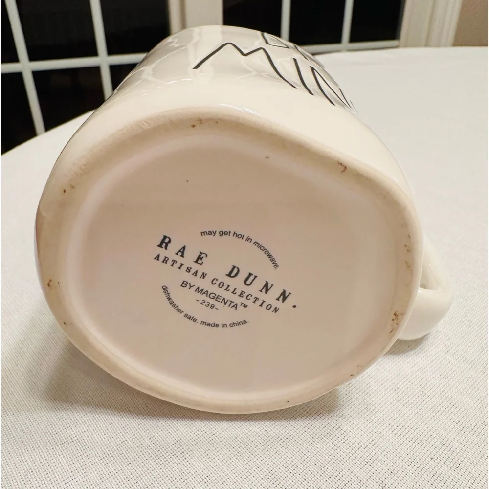 RAE DUNN “BE MINE” COFFEE MUG GREAT CONDITION  #209 COLLECTIBLE KITCHEN WARE - Picture 4 of 4